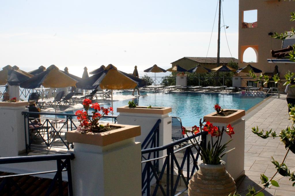 Lido Sofia Apartments Agios Gordios  Exterior photo