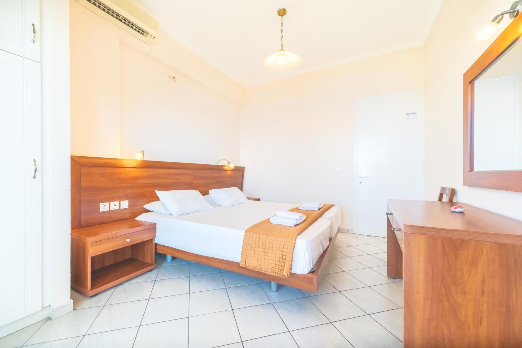 Lido Sofia Apartments Agios Gordios  Exterior photo