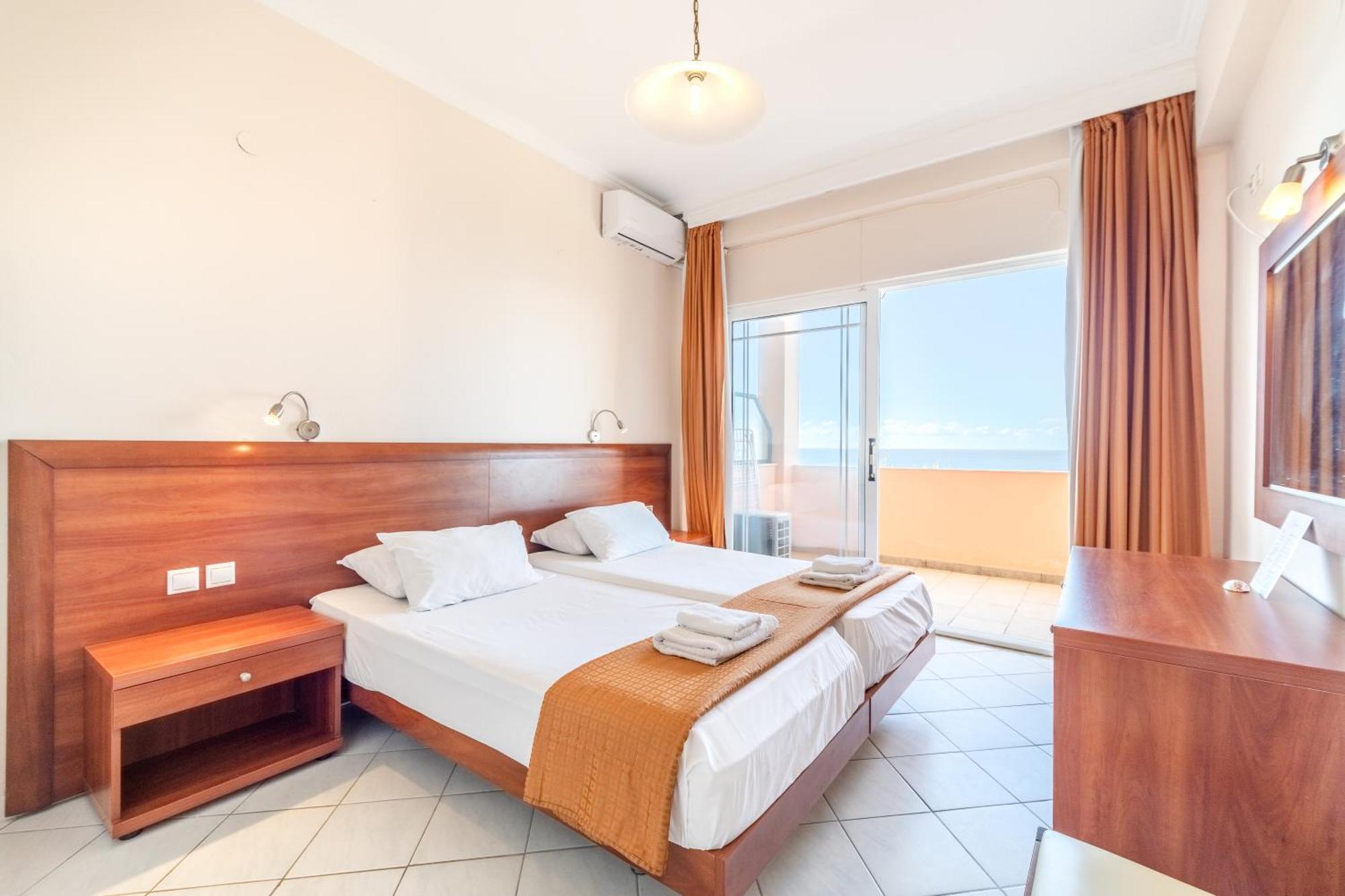 Lido Sofia Apartments Agios Gordios  Exterior photo